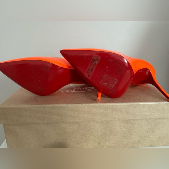 Christian Louboutin Shoes. Size 37. Color Orange. - Picture 6 of 8